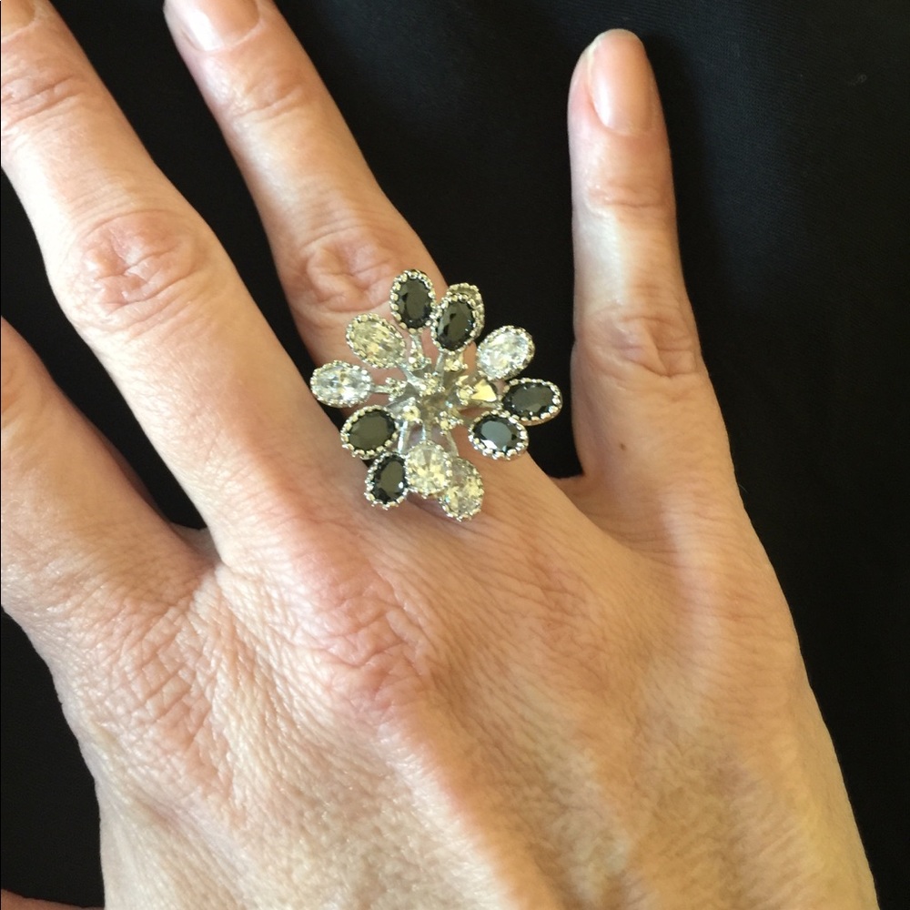 Flower ring